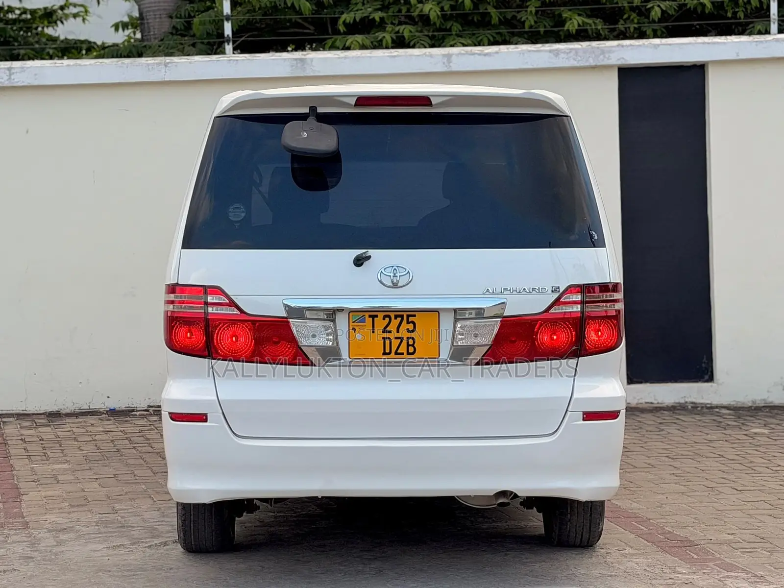Toyota Alphard 2008 White