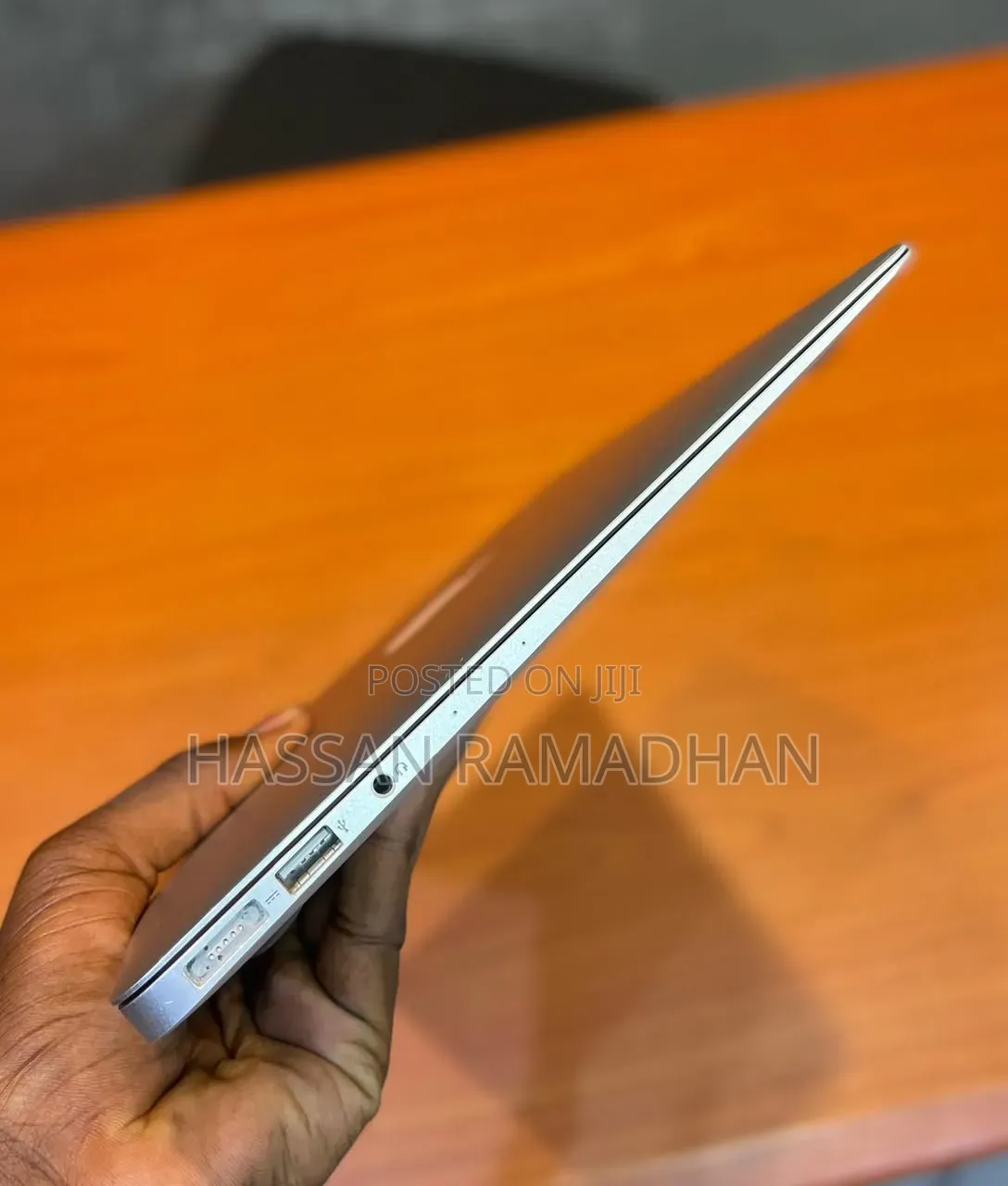 Laptop Apple MacBook Air 2017 8GB Intel Core i5 SSD 256GB