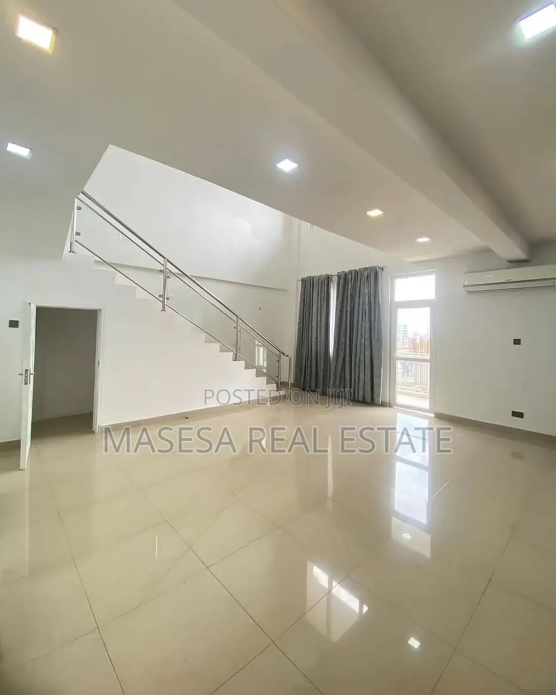 2bdrm Penthouse in Upanga East for rent