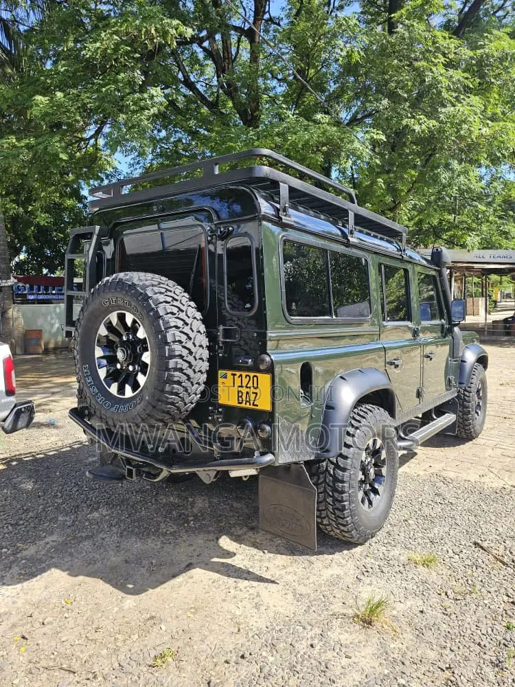 Land Rover Defender 2008 Green