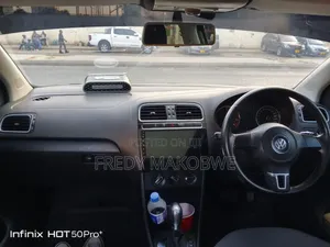 Volkswagen Polo 2012 Black