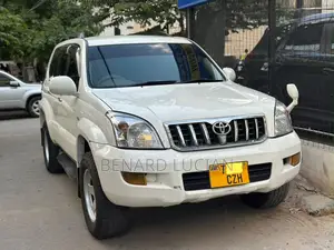 Toyota Land Cruiser Prado 2002 White