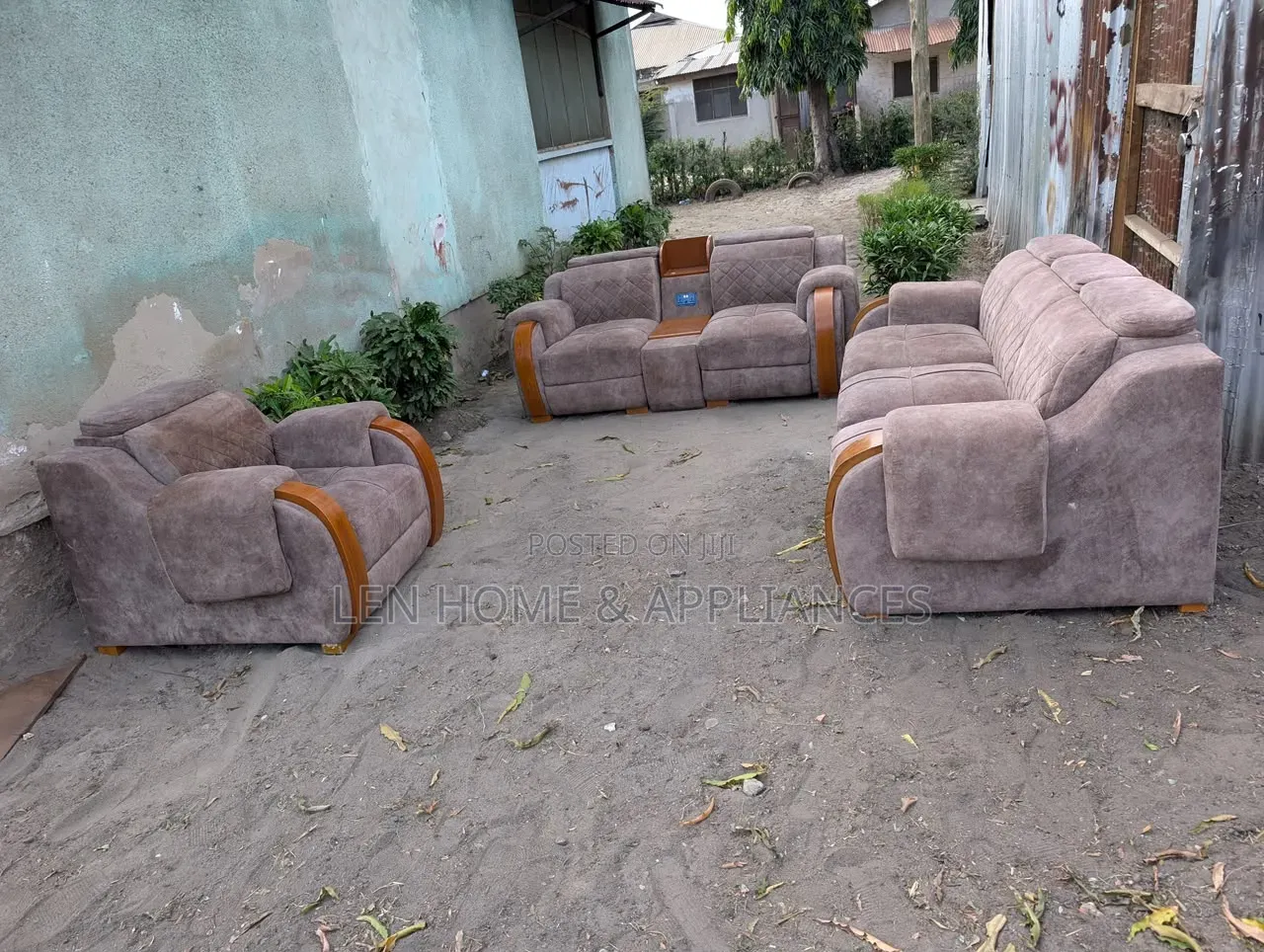 Sofa Set 3:2:1 Color Brown