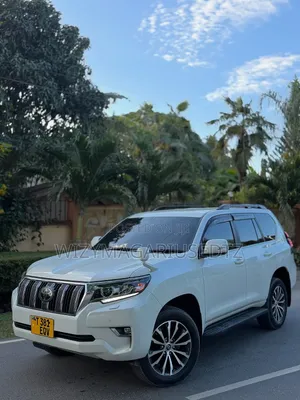 Toyota Land Cruiser Prado 2020 White