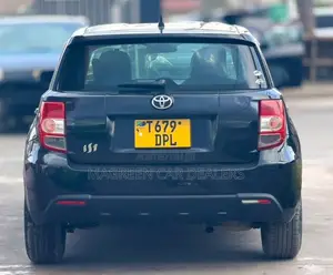 Toyota IST 2009 Black