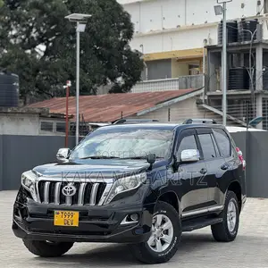 Toyota Land Cruiser Prado 2013 Black
