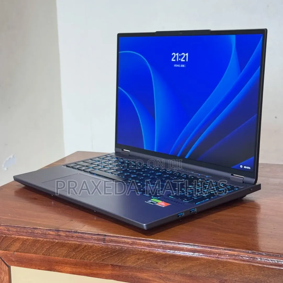 Laptop 16GB Intel Core i7 SSD 512GB