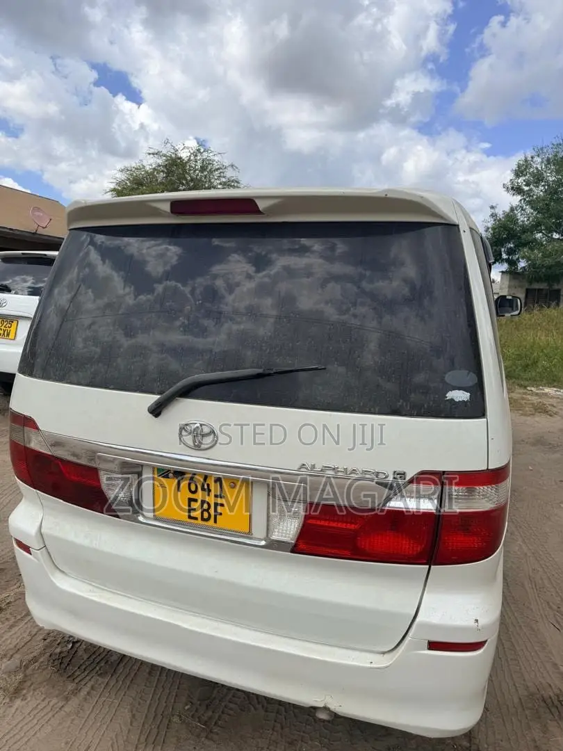 Toyota Alphard 2006 Pearl