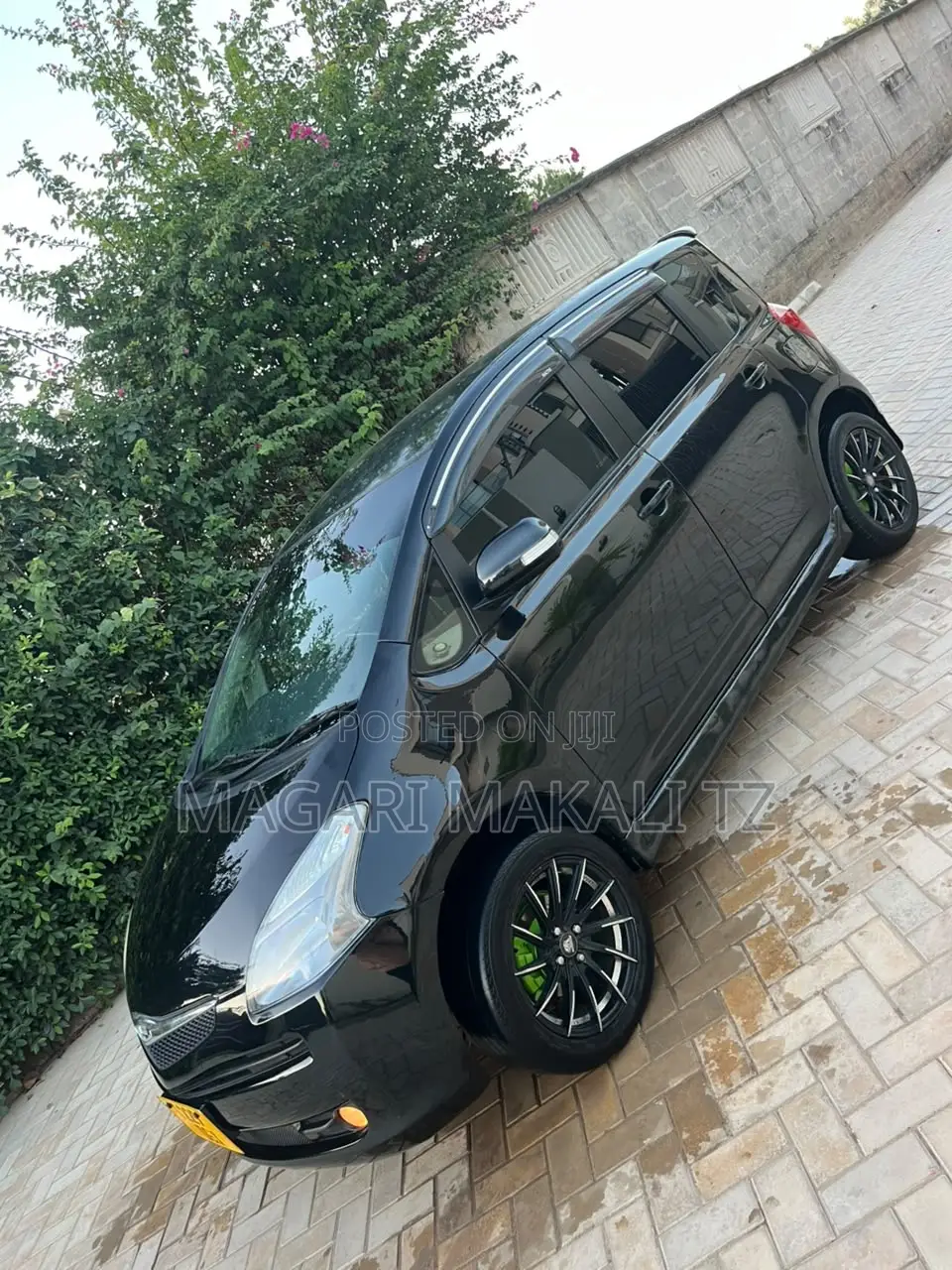 Toyota Ractis 1.5 AWD 2005 Black