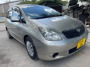Toyota Corolla Spacio 2002 Beige