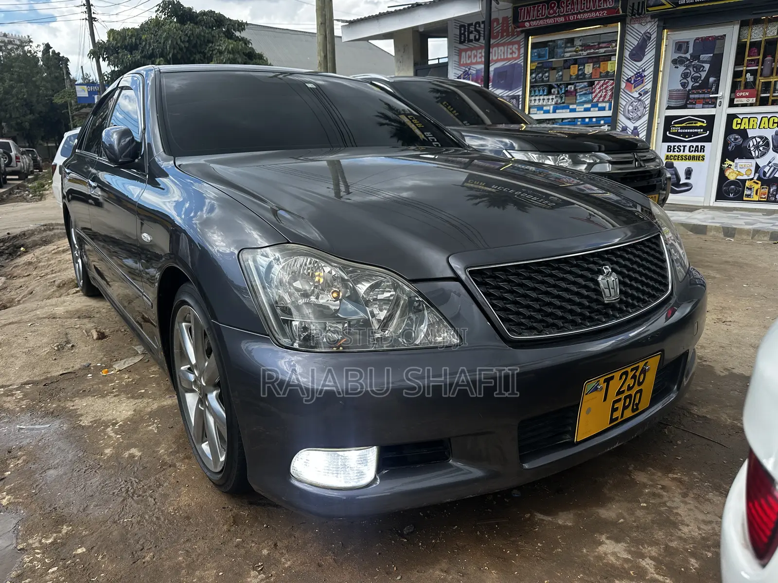 Toyota Crown 2007 Gray