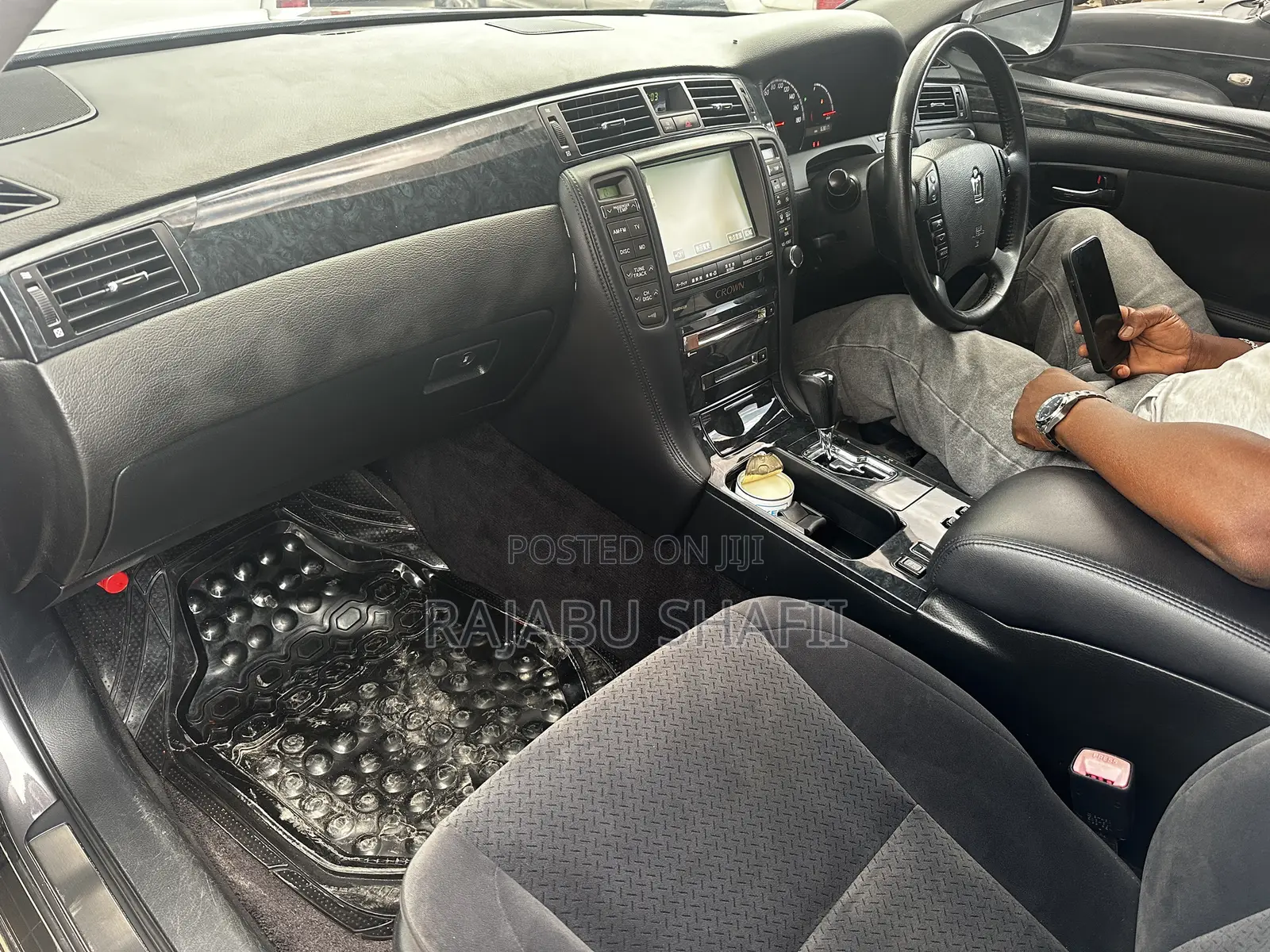 Toyota Crown 2007 Gray