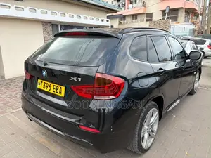 BMW X1 2011 Black