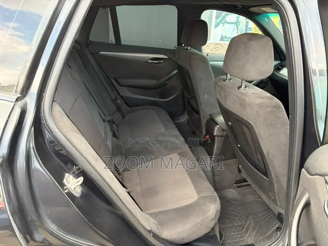 BMW X1 2011 Black