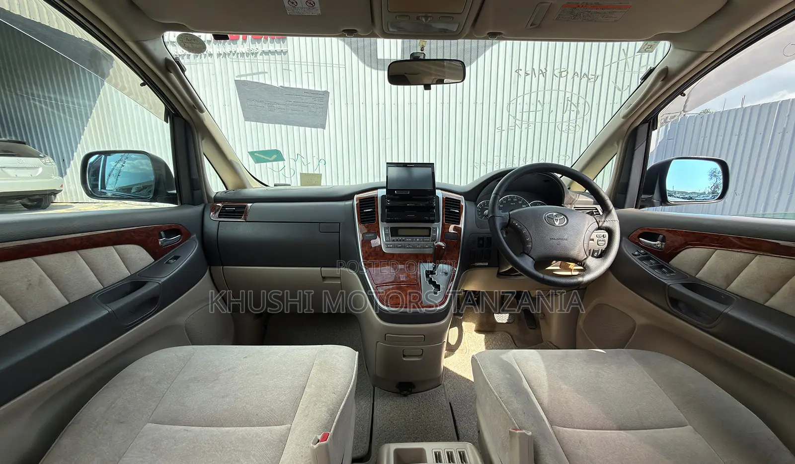 Toyota Alphard 2005 Black