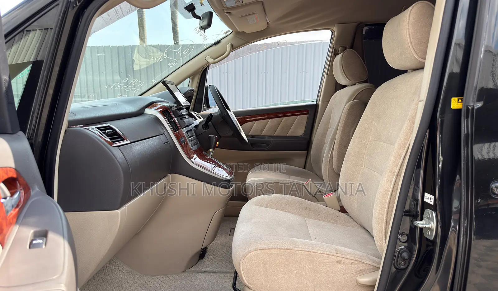 Toyota Alphard 2005 Black