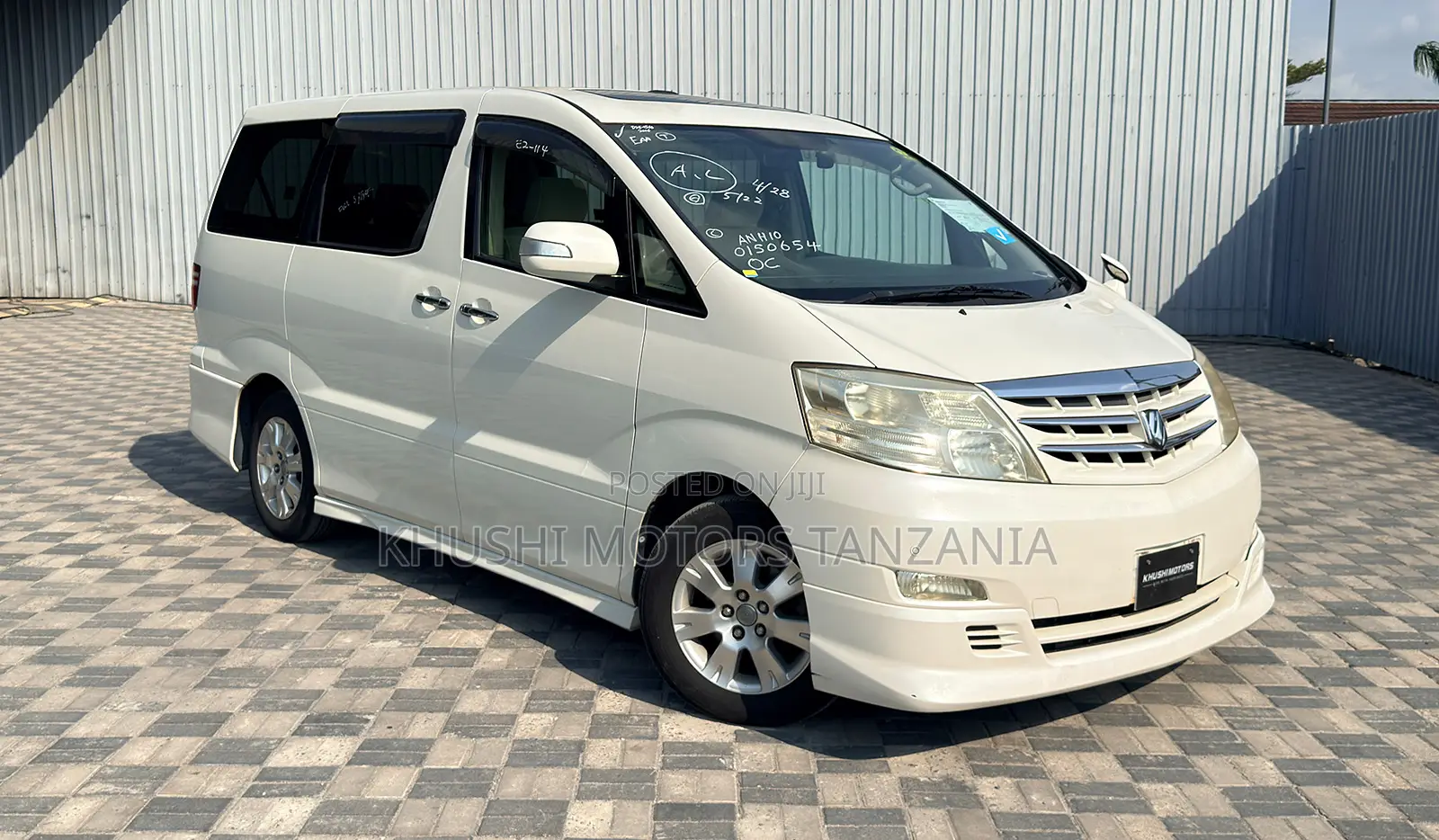 Toyota Alphard 2006 White