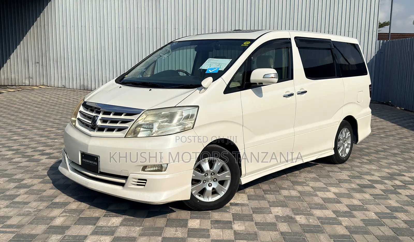 Toyota Alphard 2006 White