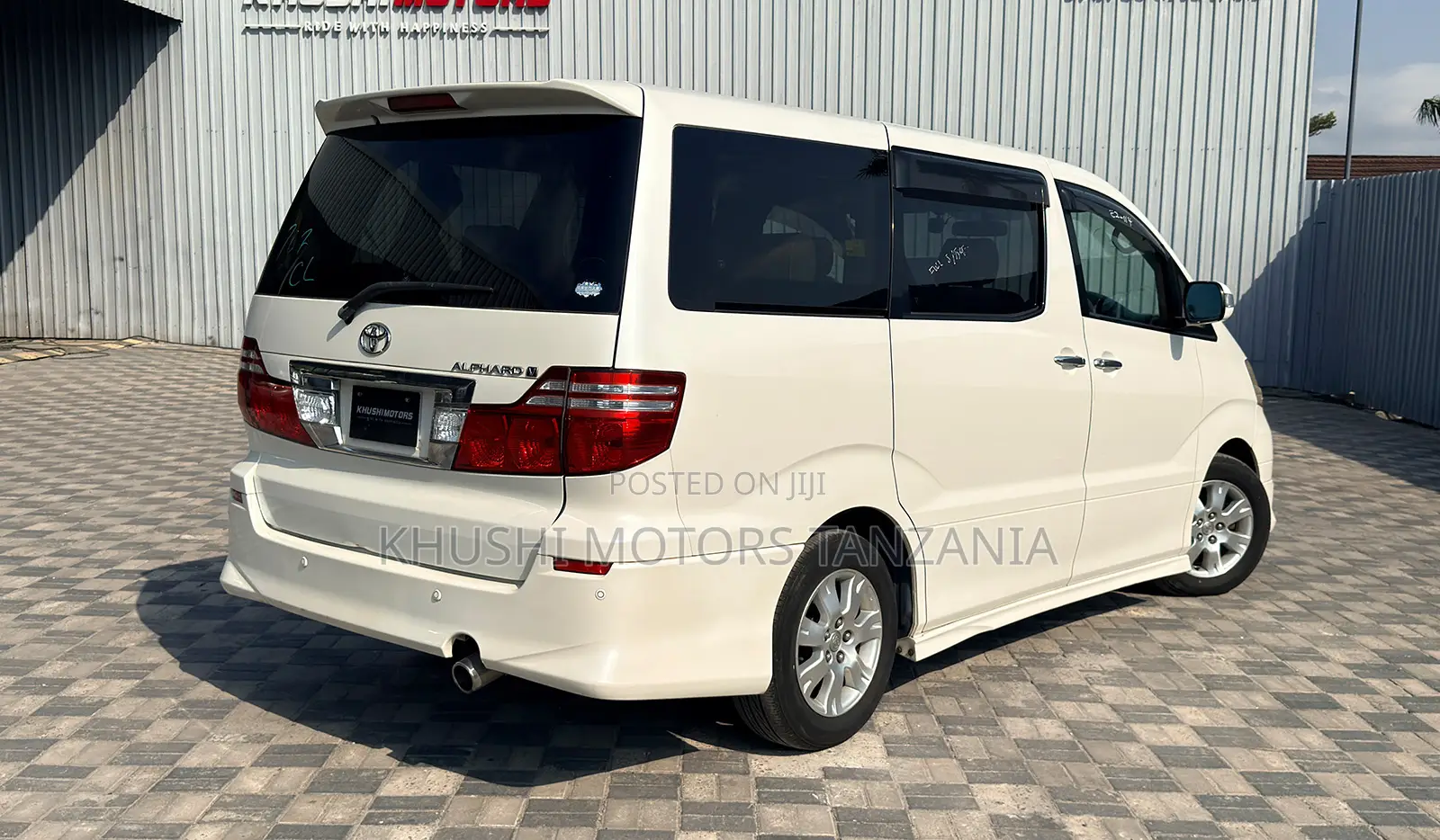 Toyota Alphard 2006 White