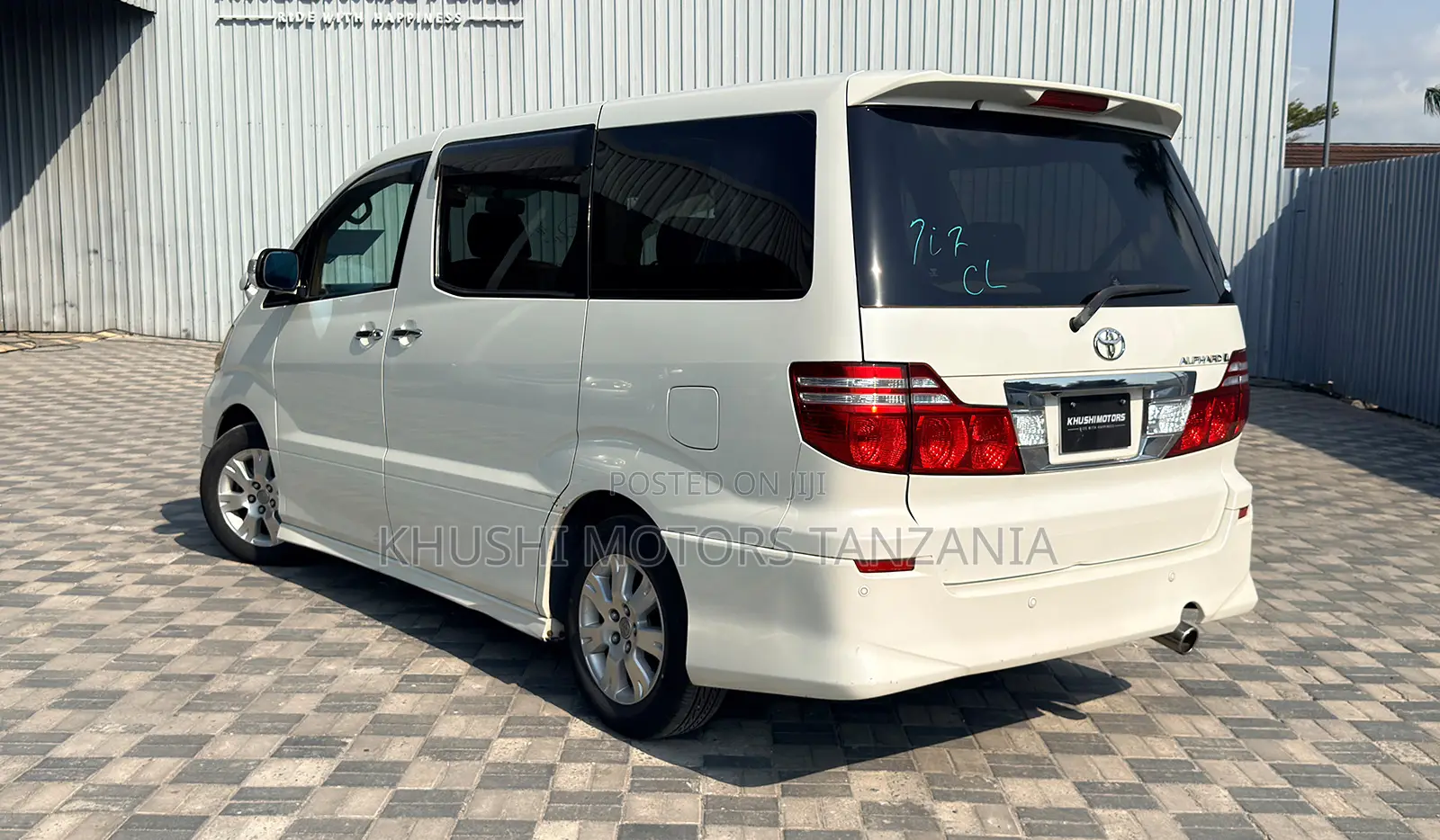 Toyota Alphard 2006 White