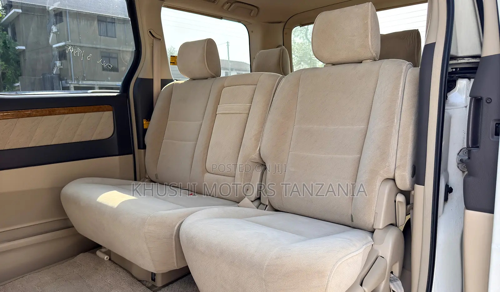 Toyota Alphard 2006 White