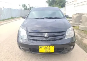Toyota IST 2005 Black