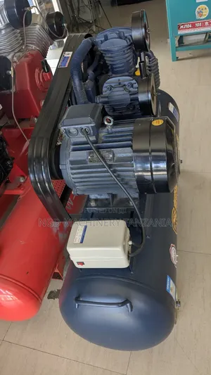 Air Compressor 180L