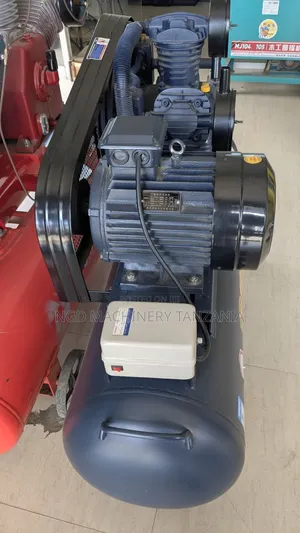 Air Compressor 180L