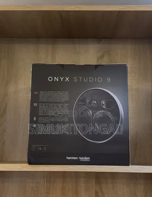 Harman Kardon Onyx Studio 9