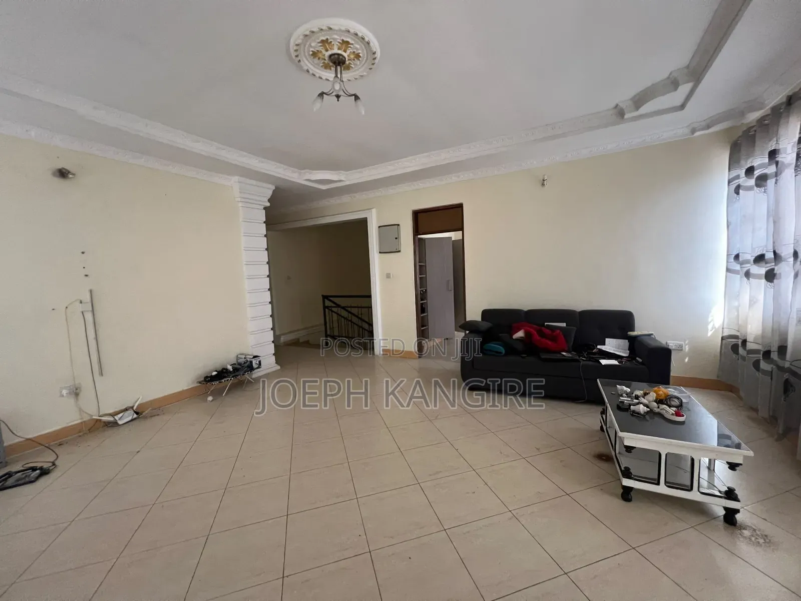 6bdrm Apartment in Amani Street, Mbweni for sale