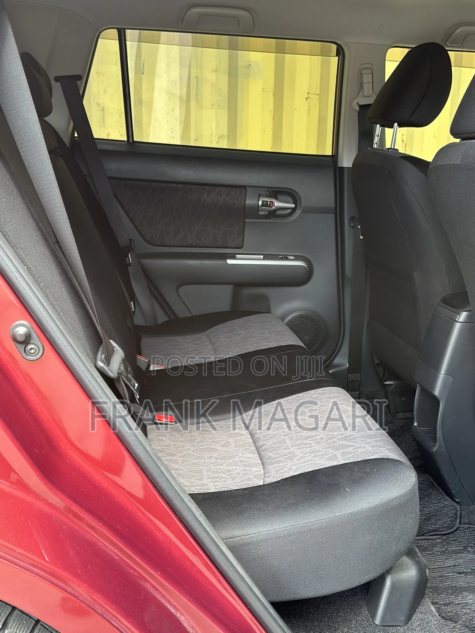 Toyota Corolla Rumion Hatchback 1.8 FWD 2010 Maroon