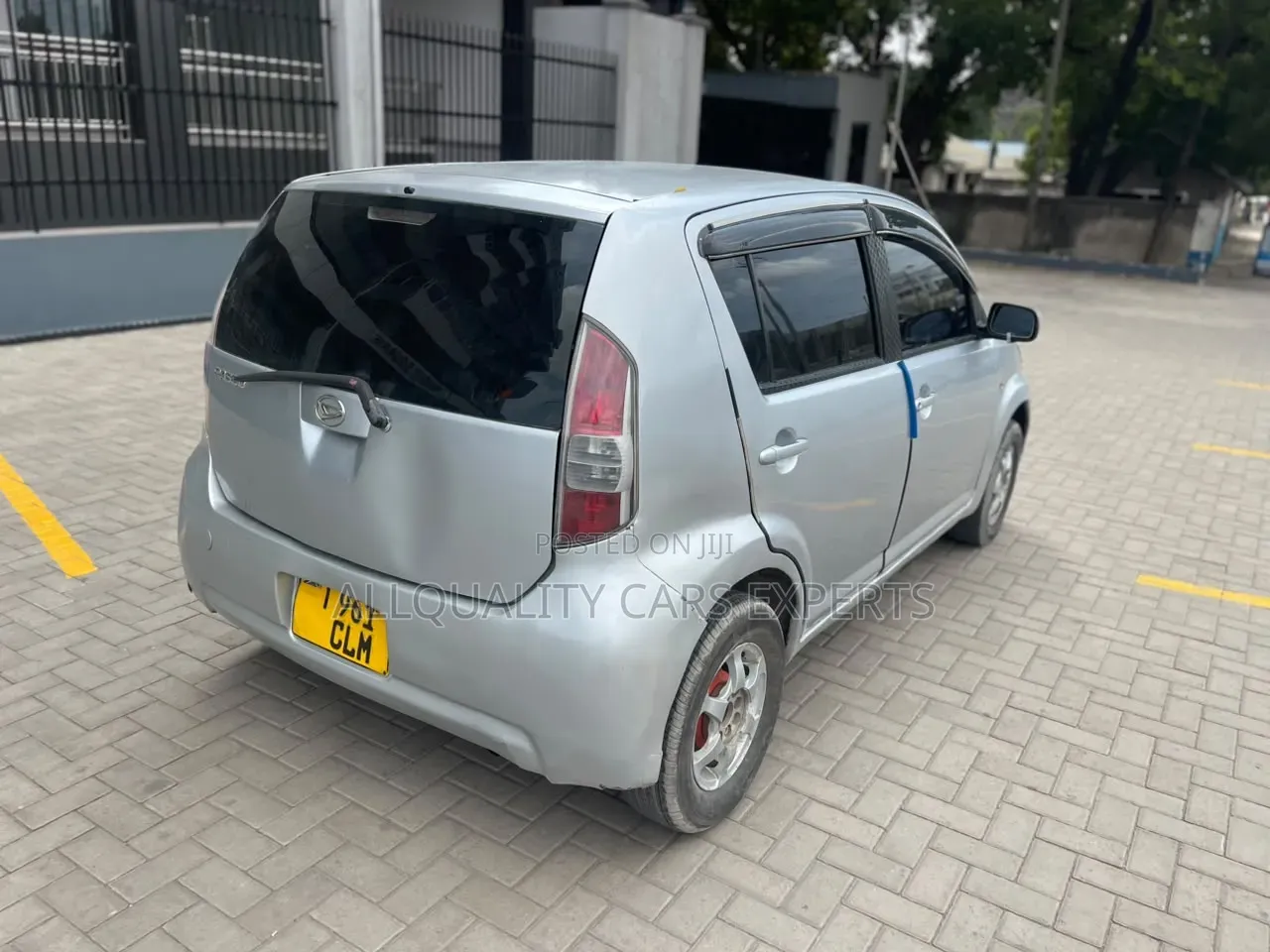 Toyota Passo 2004 Silver