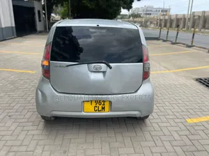 Toyota Passo 2004 Silver