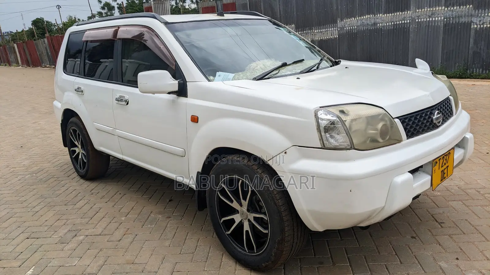 Nissan X-Trail Automatic 2005 White