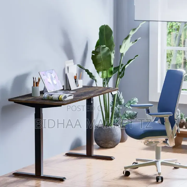 Electric Height Adjustable Desk / Meza Ya Umeme
