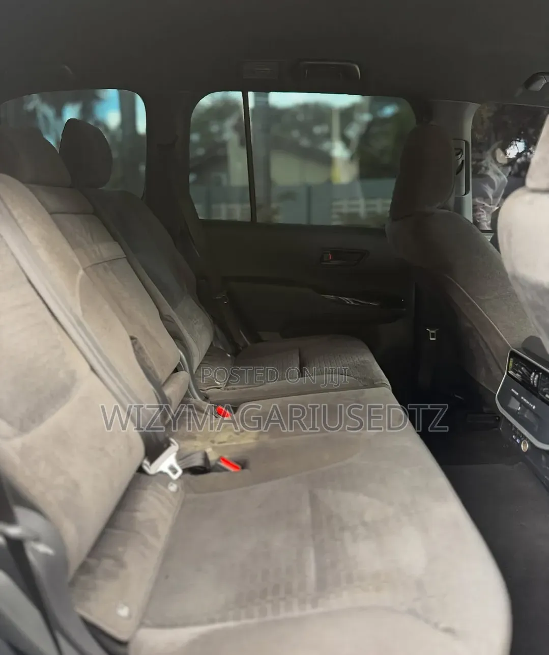 Toyota Land Cruiser 2024 Pearl