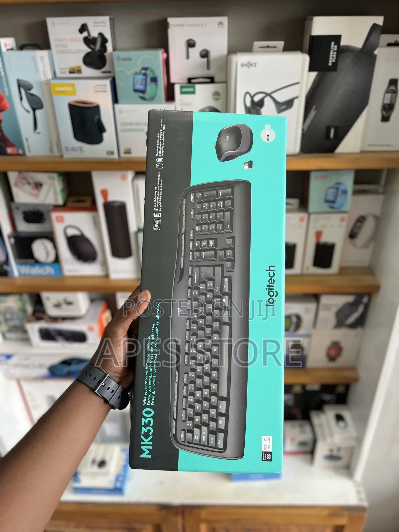 Logitech MK330 Wireless Keyboard and Mouse Combo