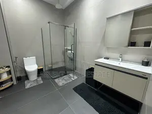 Furnished 4bdrm Penthouse in Peninsula, Oyster Bay for rent