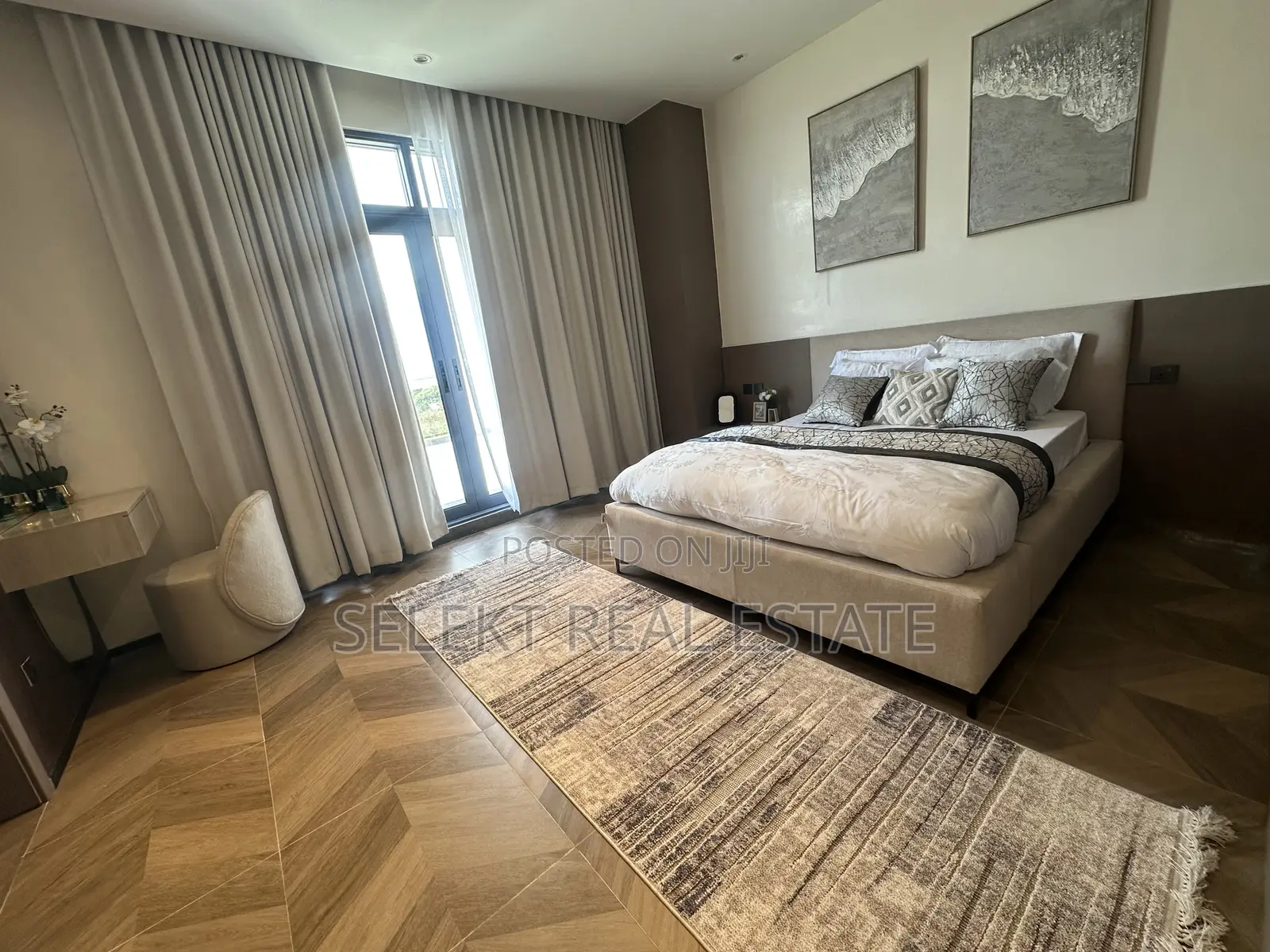 Furnished 4bdrm Penthouse in Peninsula, Oyster Bay for rent