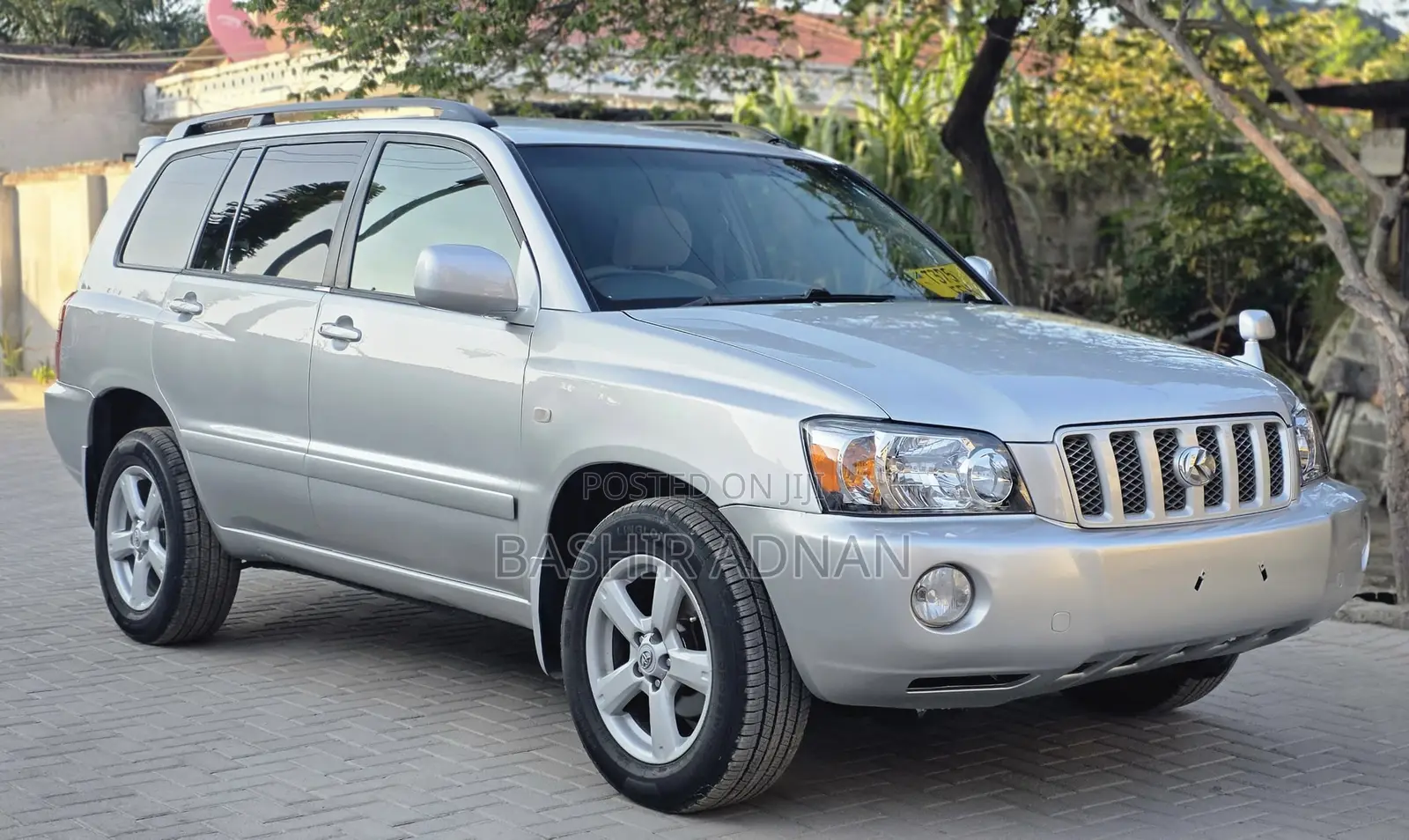 Toyota Kluger 2001 Silver