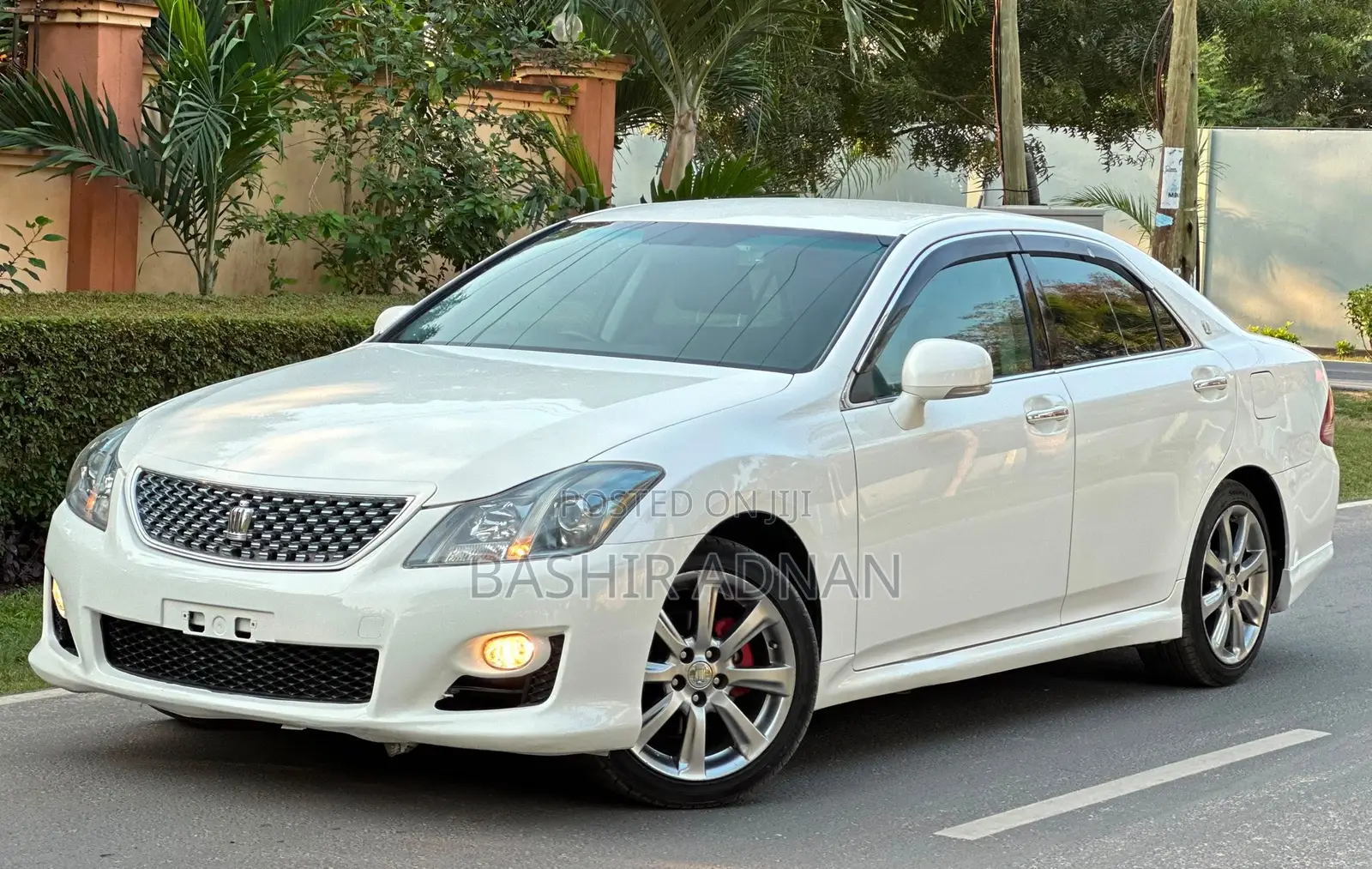 Toyota Crown 2009 Off white