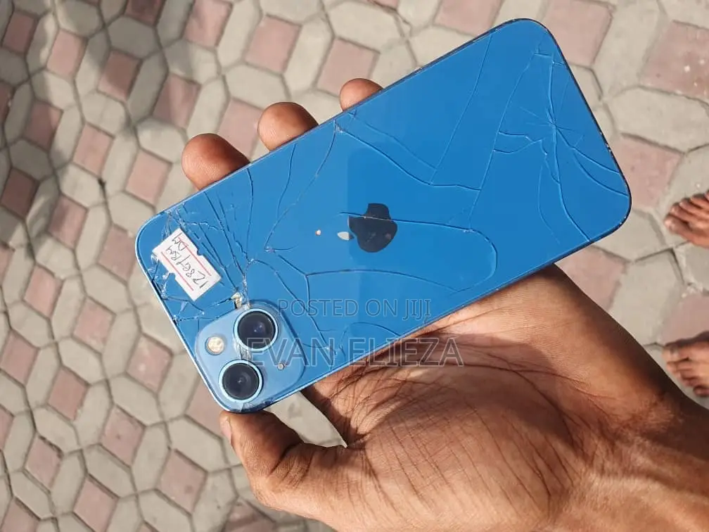 Apple iPhone 13 128 GB Blue