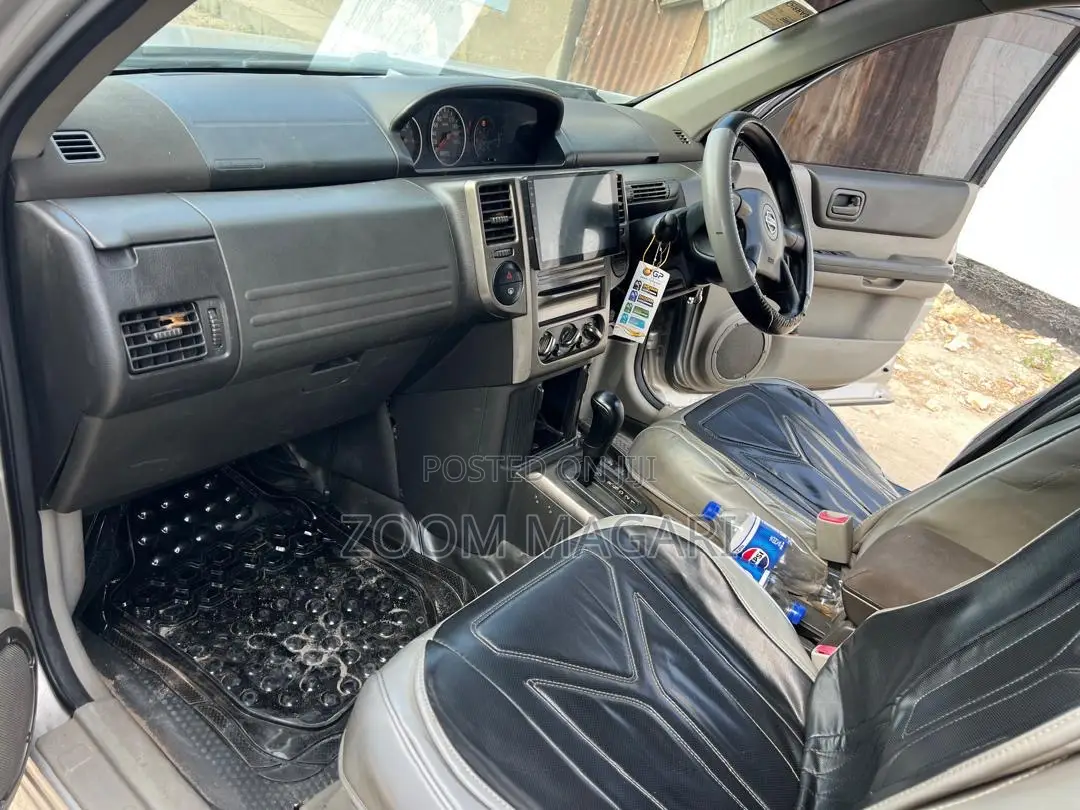 Nissan X-Trail 2004 Silver