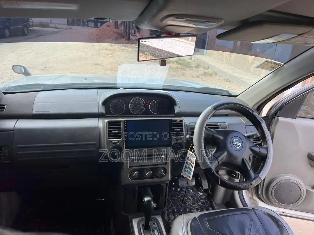 Nissan X-Trail 2004 Silver
