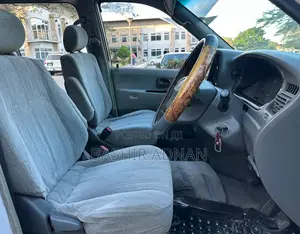 Toyota Noah 2.0 FWD (8 Seater) 2003 White