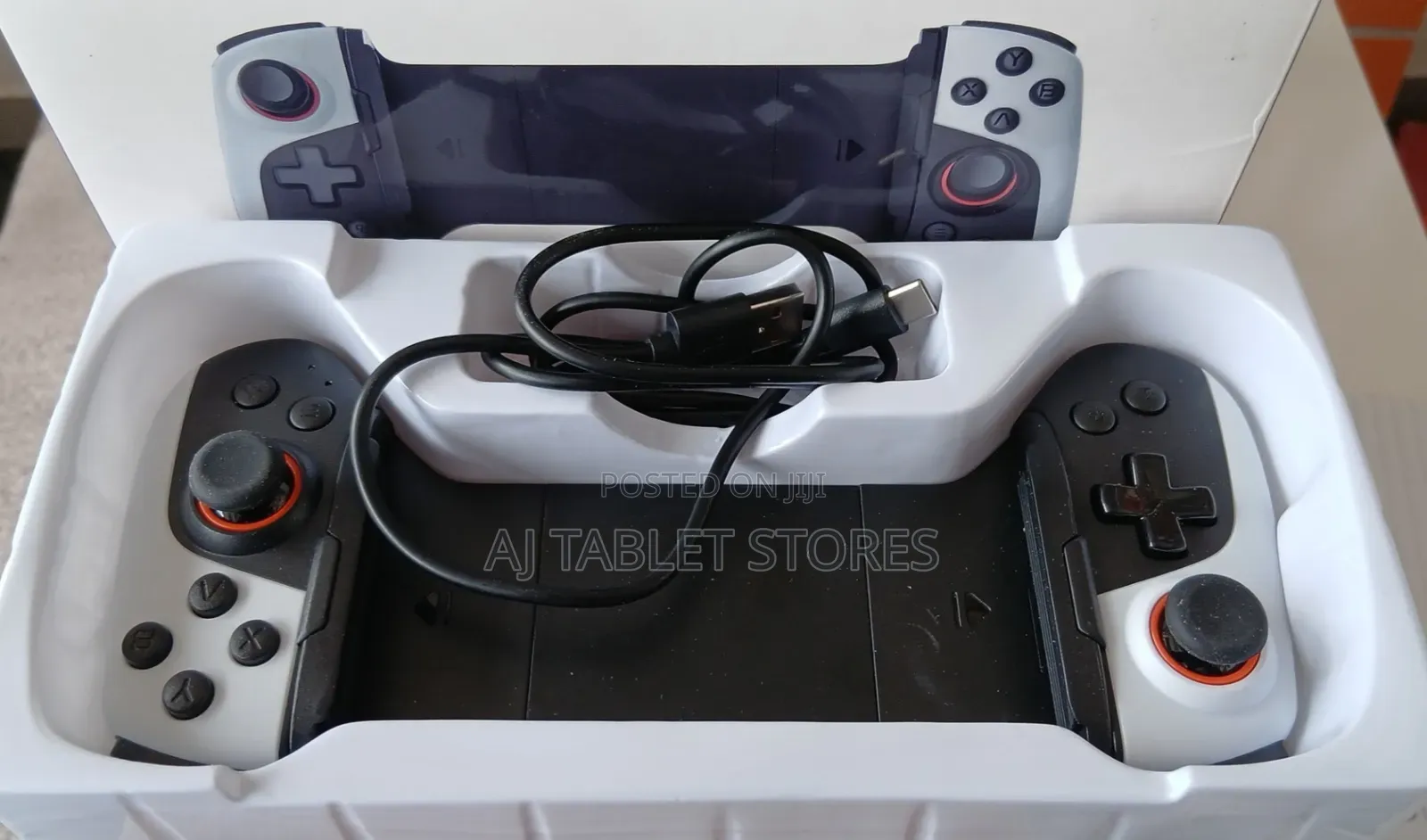 Wireless Game Controller