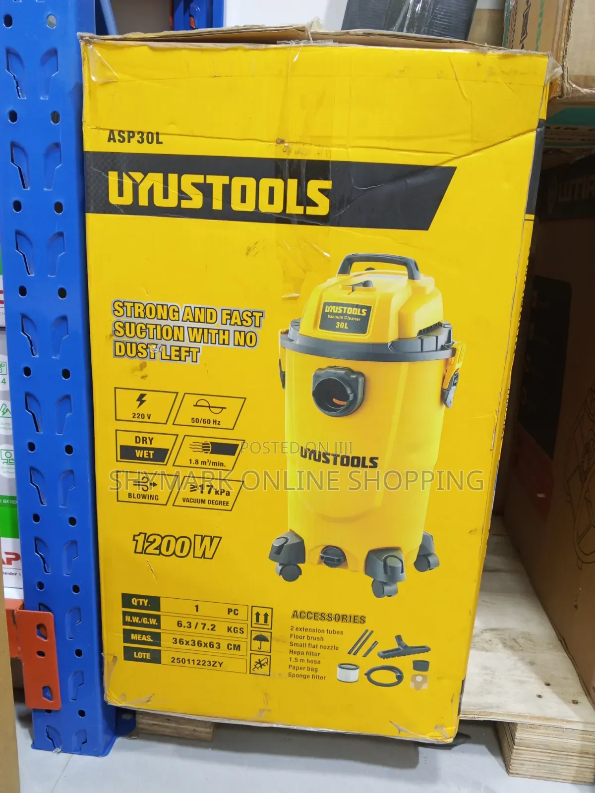 UYUSTOOLS Vaccum Cleaner 30L