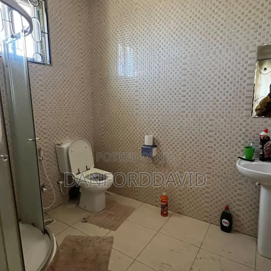6bdrm House in Kahwa Real Estate, Mbweni for sale