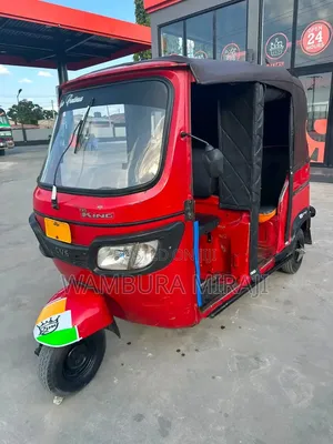 Bajaj RE 2025 Red