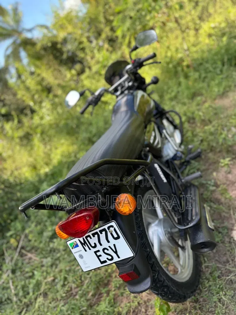 TVS Apache RTR 160 4V Fi 2025 Pink